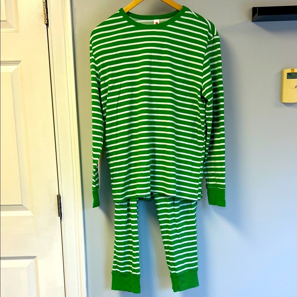 Men’s Green Striped Festive Pajamas cotton drawstring waist sz L